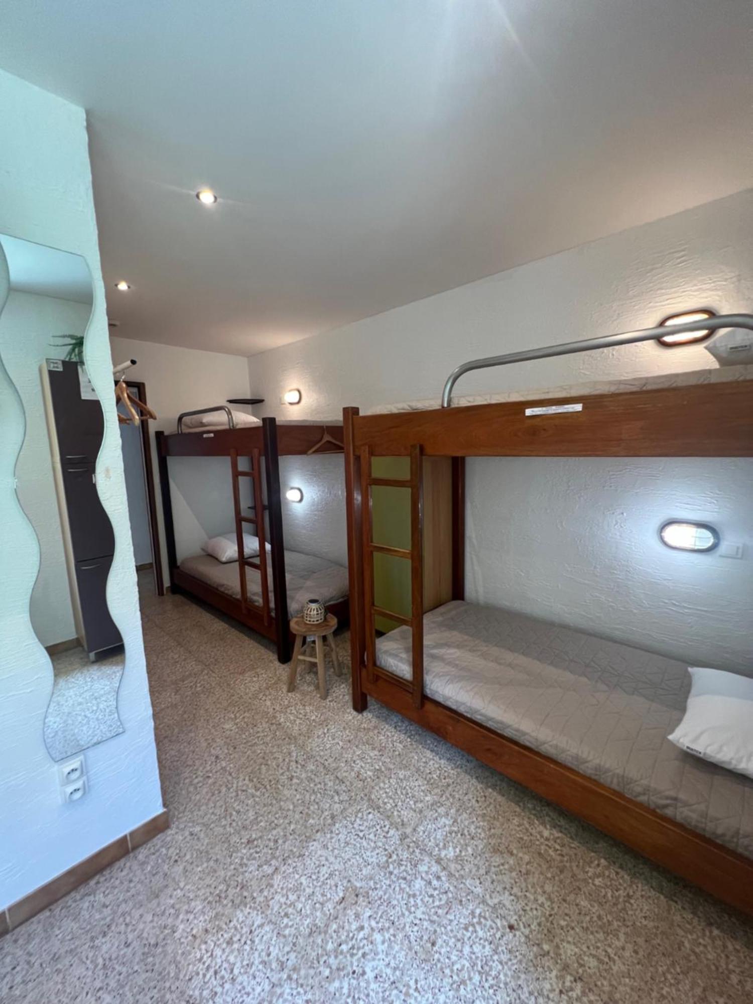 L'Oustaou Castellane Hostel Eksteriør bilde